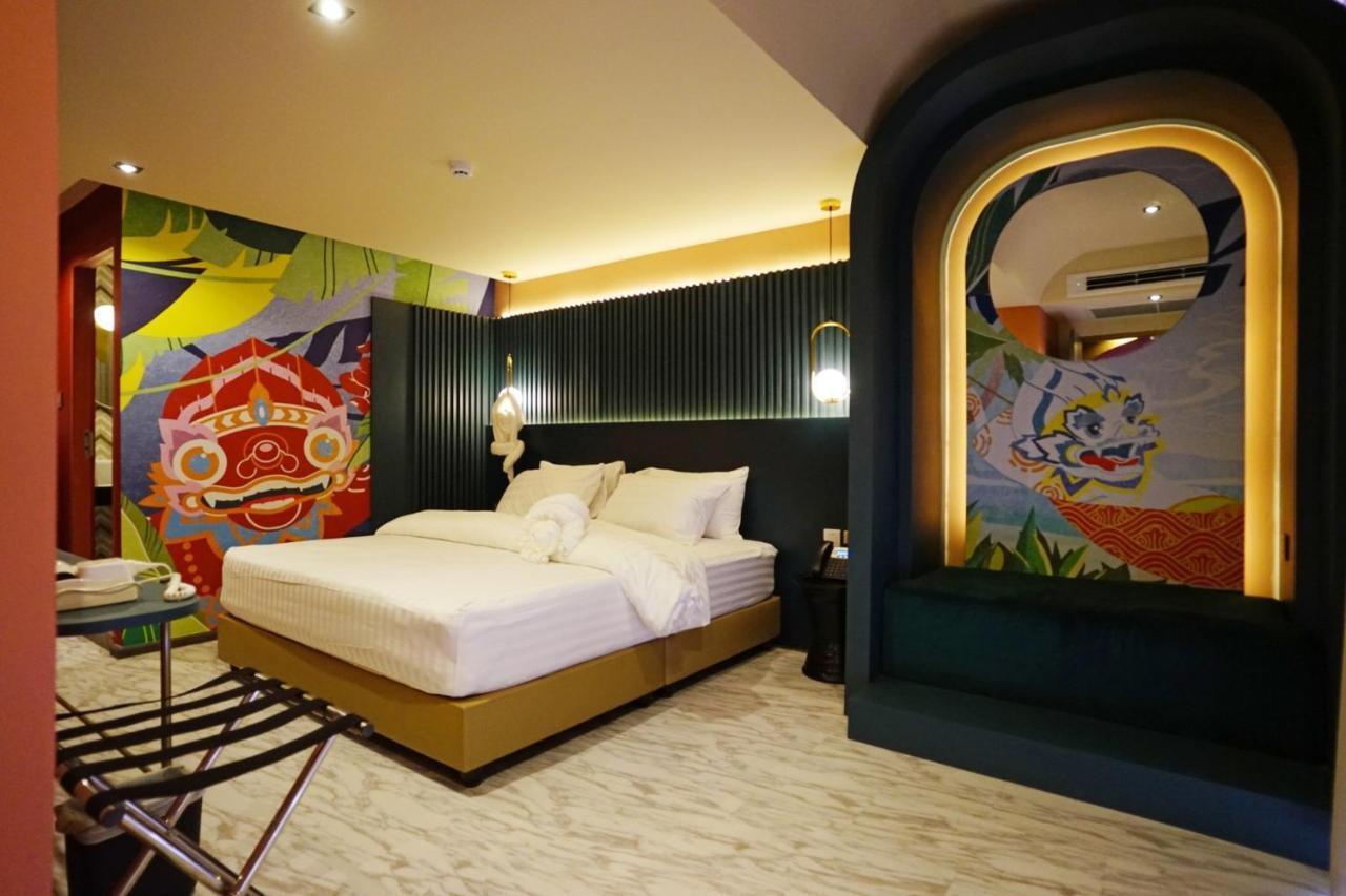 4 Monkeys Hotel Bangkok Exterior photo