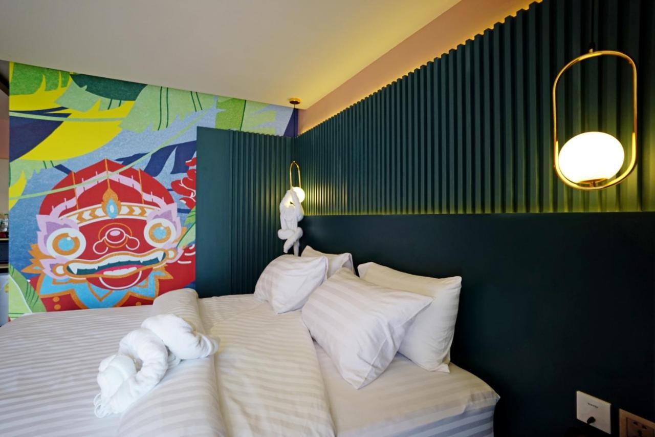4 Monkeys Hotel Bangkok Exterior photo